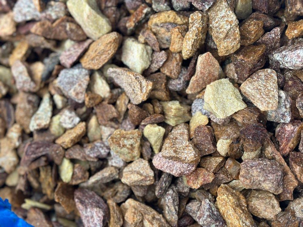 Златолит персиковый декоративная каменная крошка купить в Домодедово