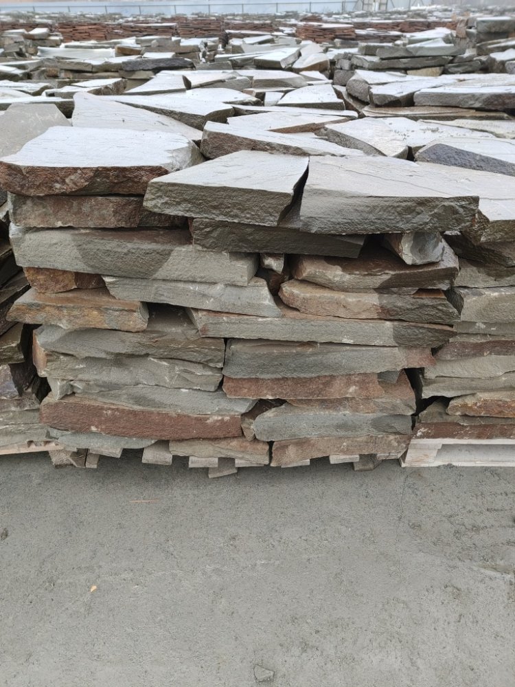 Плитняк песчаник серо-зелёный для мощения 60-65 мм купить в Домодедово