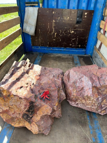 Ландшафтные глыбы красно-фиолетовые 200-1000 килограмм купить в Домодедово