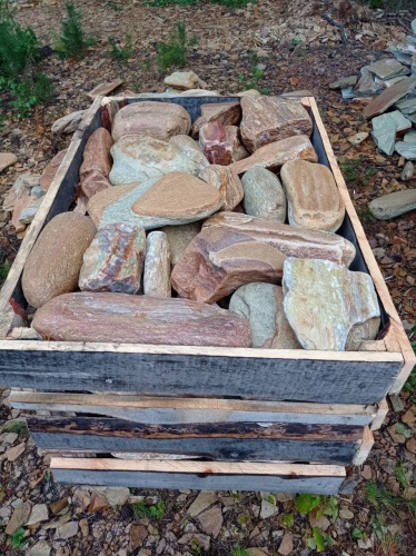 Златолит жёлтый, жёлто-зелёный глыбки и валуны для ланшафтного дизайна купить в Домодедово