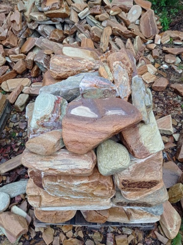 Златолит жёлтый, жёлто-зелёный глыбки и валуны для ланшафтного дизайна купить в Домодедово