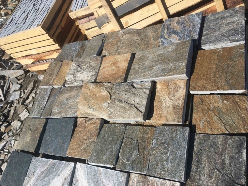 Плитка пилёная златолит Уральский для цоколя, отмостки купить в Домодедово