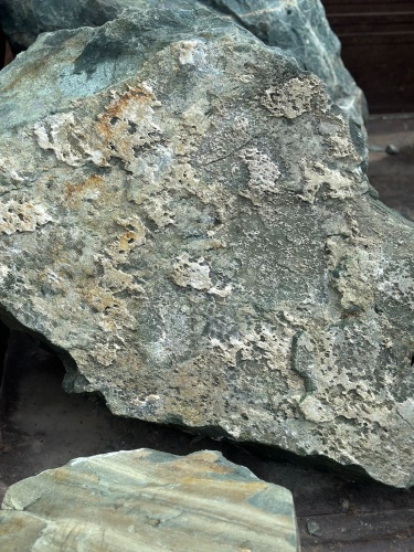 Ландшафтные глыбы зелёные 200-500 килограмм купить в Домодедово