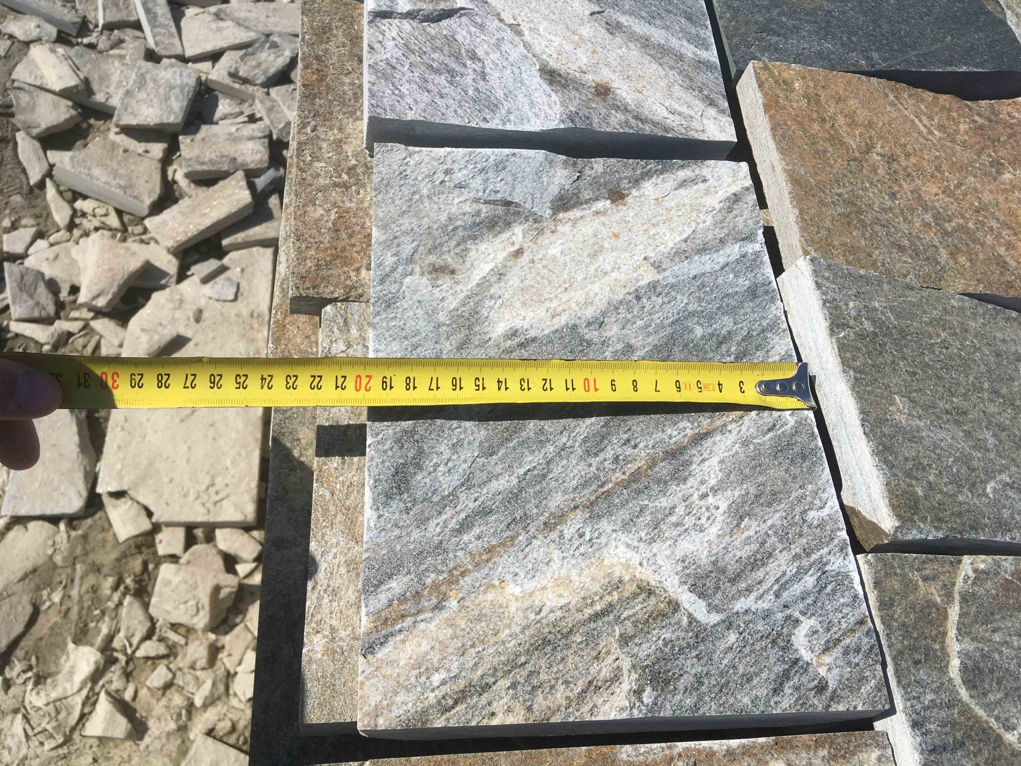 Плитка пилёная златолит Уральский для фасада купить в Домодедово