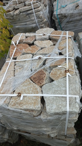 Плитняк галтованный гранитный для ландшафтного дизайна купить в Домодедово