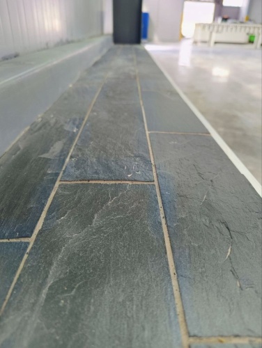 Плитка чёрная из натурального камня фасадная 30 см * 5 см, толщина 7 мм -30 мм купить в Домодедово